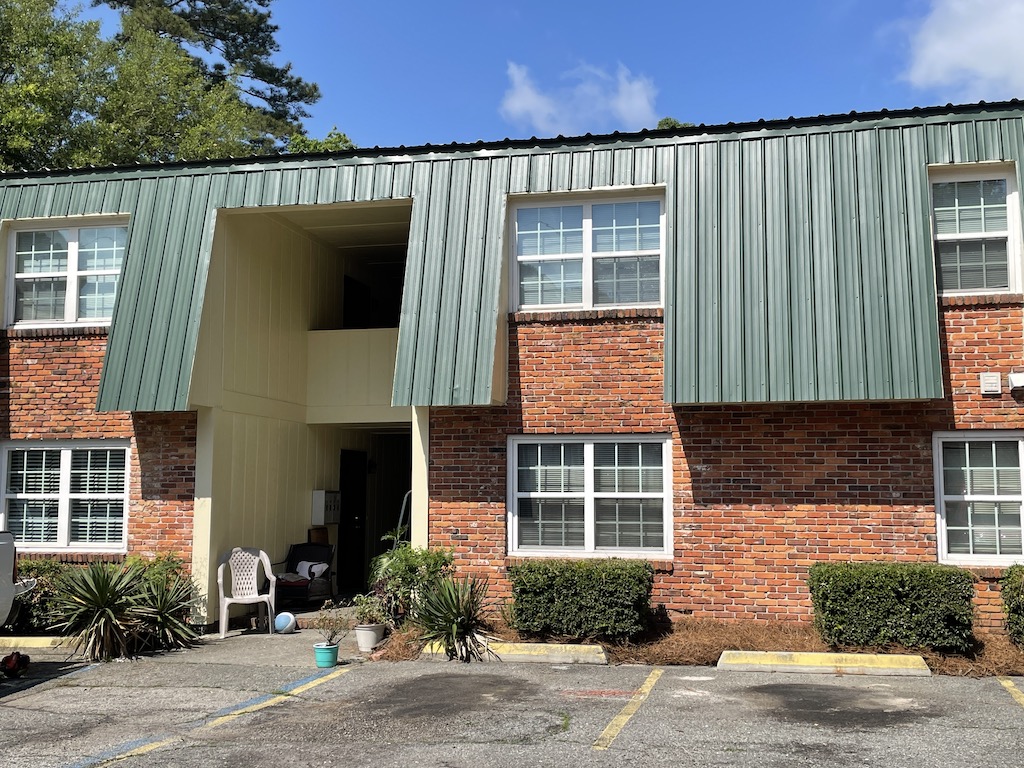 Property main image